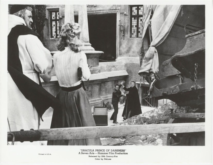 dracula_prince_of_darkness15