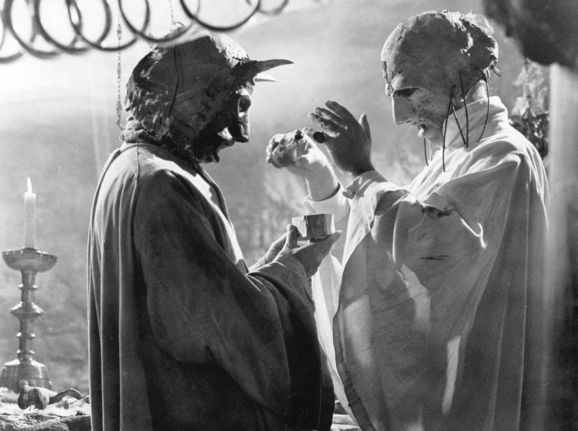 plague_of_zombies_03