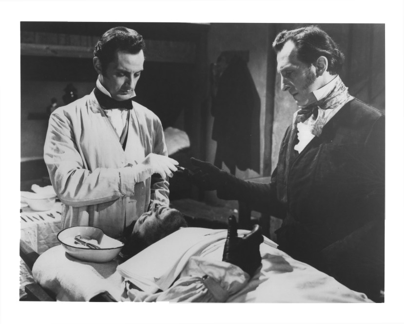 revenge_of_frankenstein_u_01