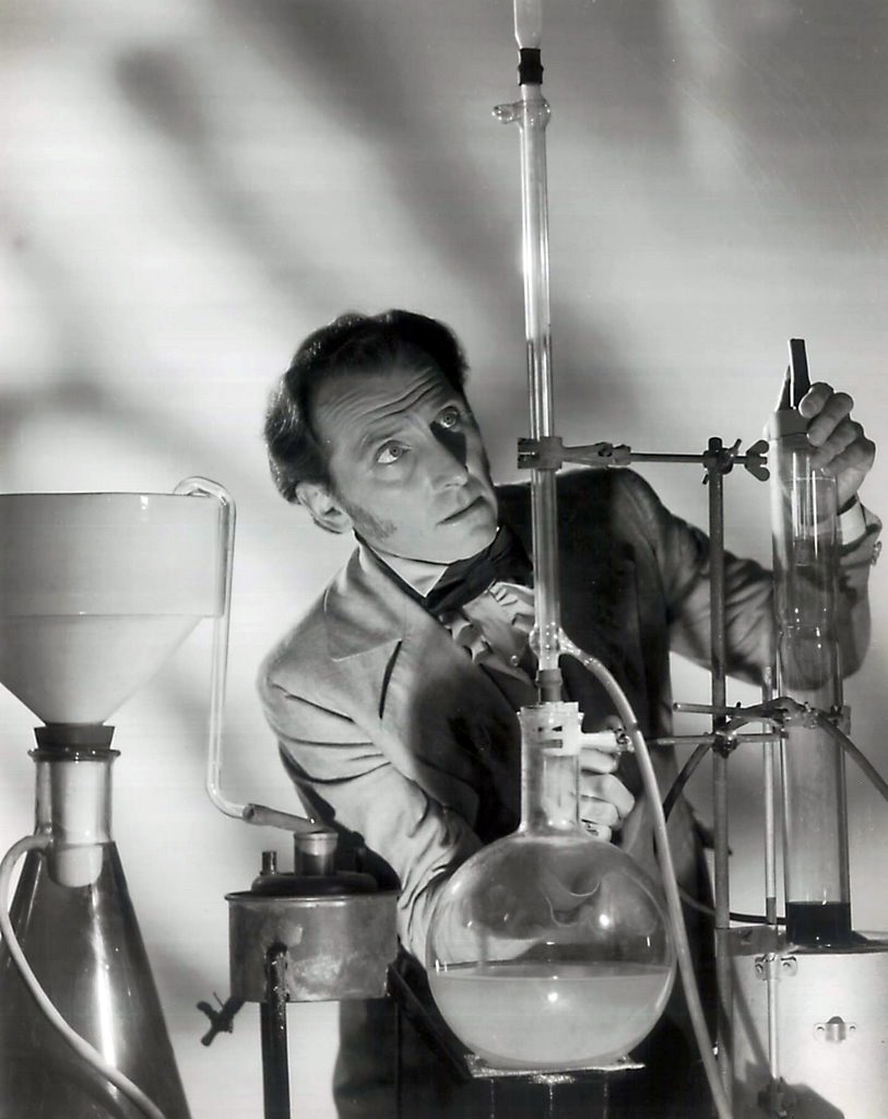 The Curse of Frankenstein16