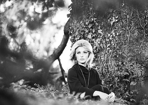 Sharon Tate On The Shooting Of 'L'Oeil Du Malin' By Jack Lee Thompson