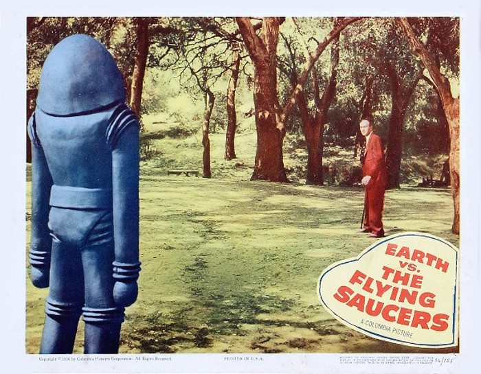 earth_vs_flying_saucers12
