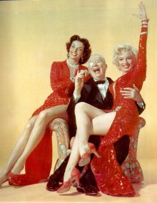 gentlemen-prefer-blondes44