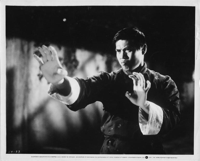 Legend of 7 Golden Vampires57