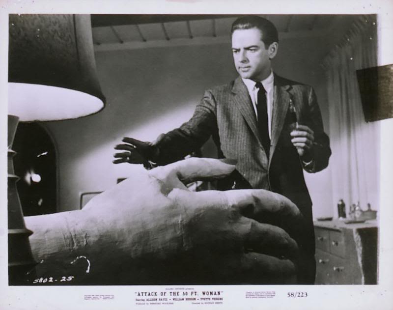 Attack of the 50 Foot Woman12