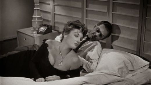 Attack of the 50 Foot Woman32