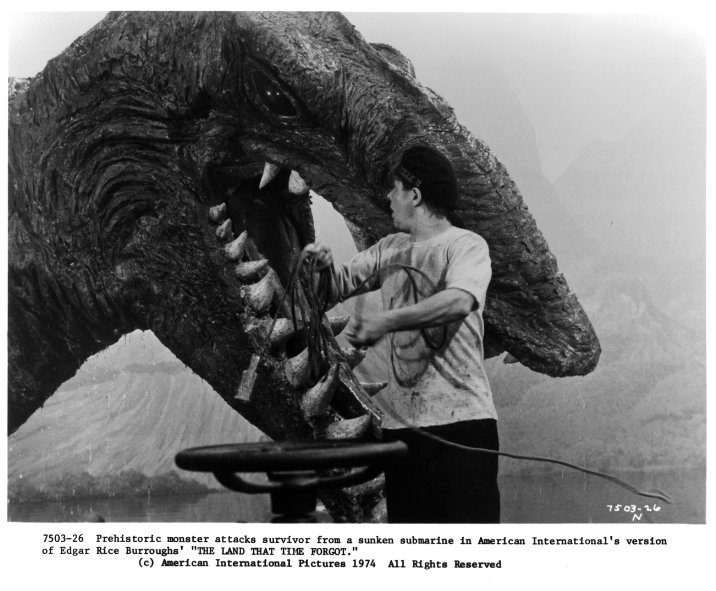 people_that_time_forgot 17