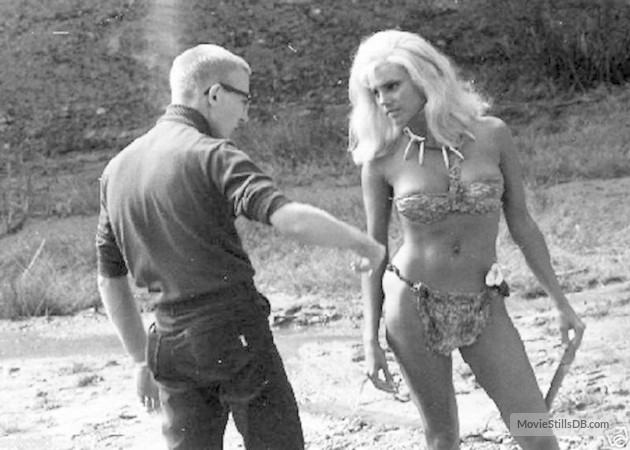 When Dinosaurs Ruled the Earth 63