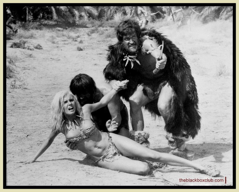 Victoria Vetri in WHEN DINOSAURS RULED THE EARTH 1970 Hammer Films rare picsI