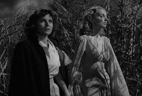 I Walked With a Zombie 43