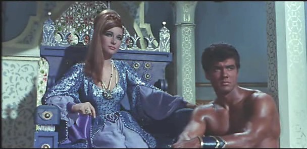 Hercules of the Desert 16