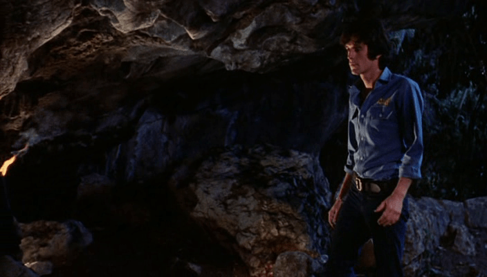 night of the cobra woman 14