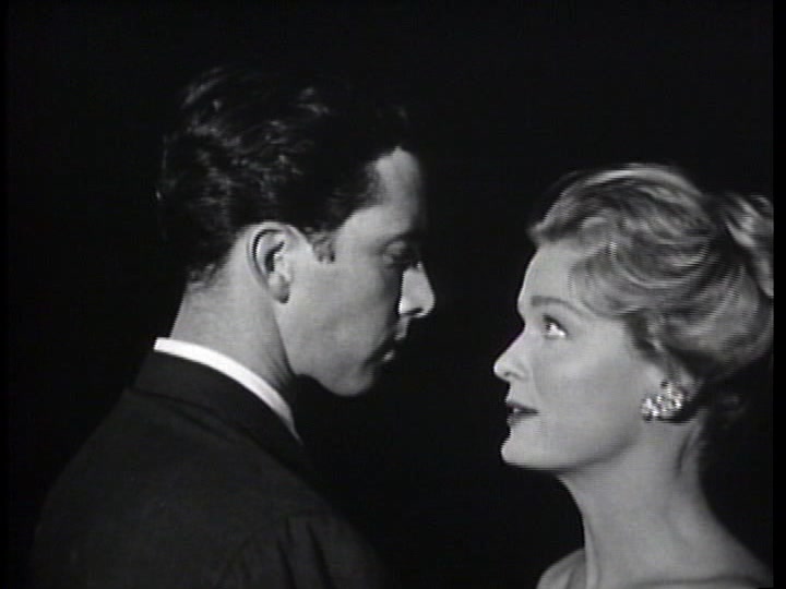 Last Woman on Earth 16