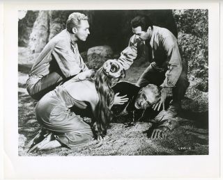 The Phantom Planet 26