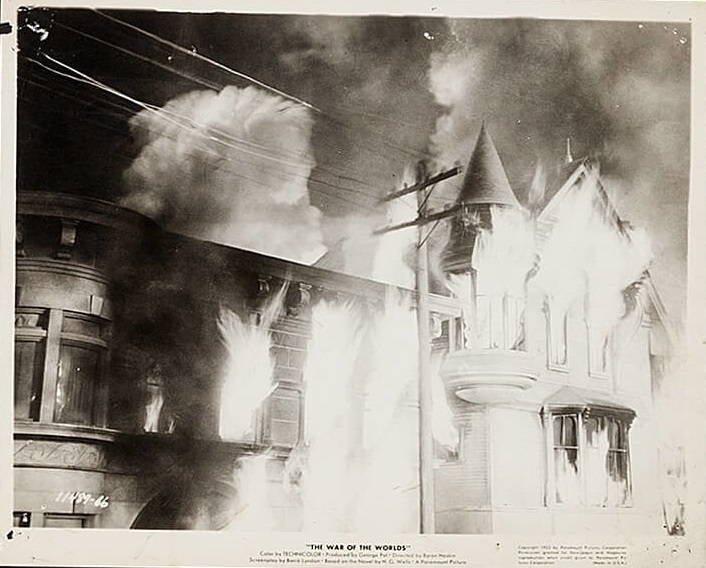 The War of the Worlds 102