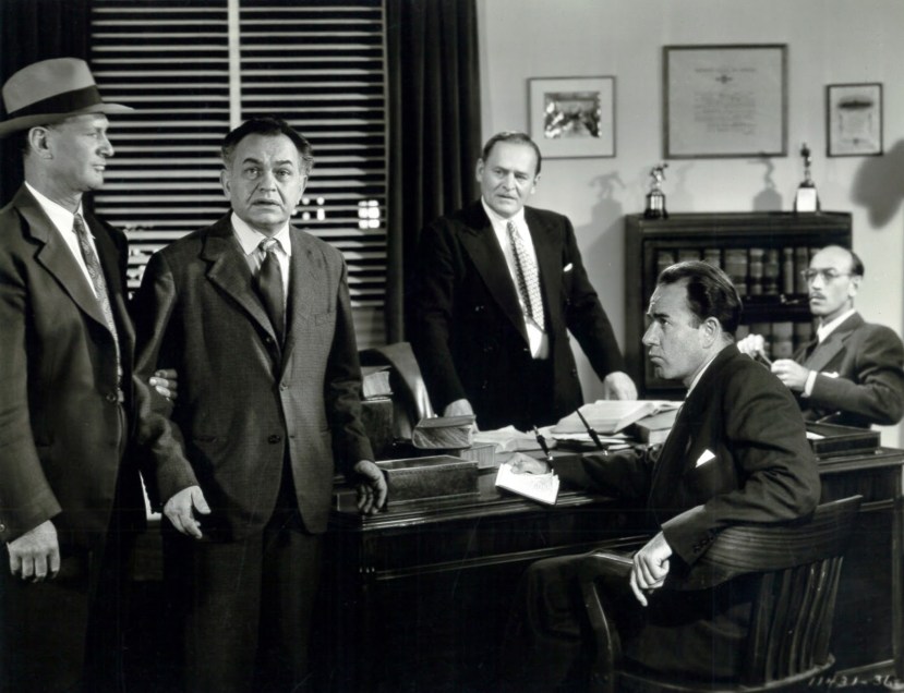 Night Has a Thousand Eyes 10