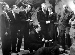 Night Has a Thousand Eyes 28