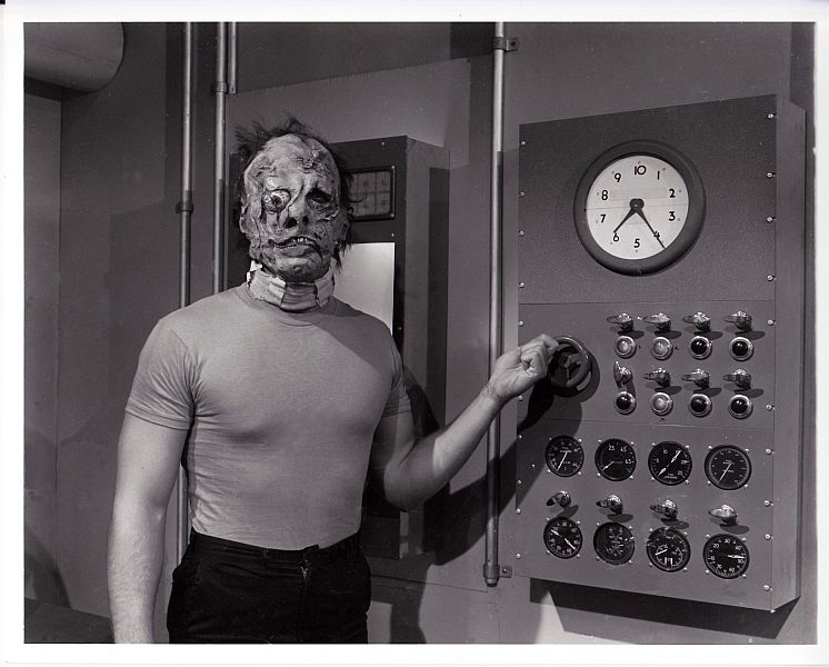 i-was-a-teenage-frankenstein-78