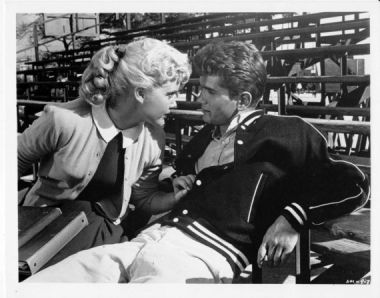 i-was-a-teenage-werewolf-17