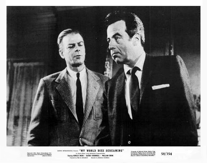 terror-in-the-haunted-house-32