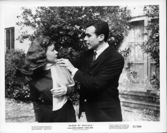 blood-of-dracula-1957-21