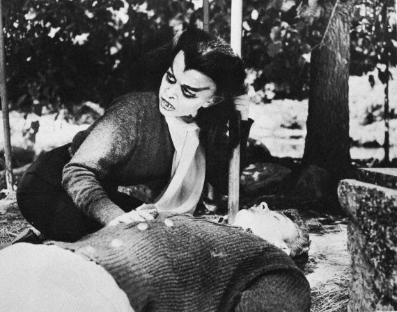 blood-of-dracula-1957-51