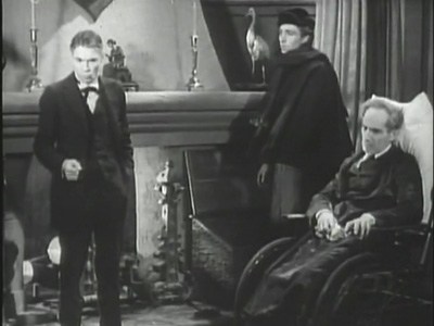 the-monster-walks-12