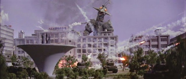 x-from-outer-space-11