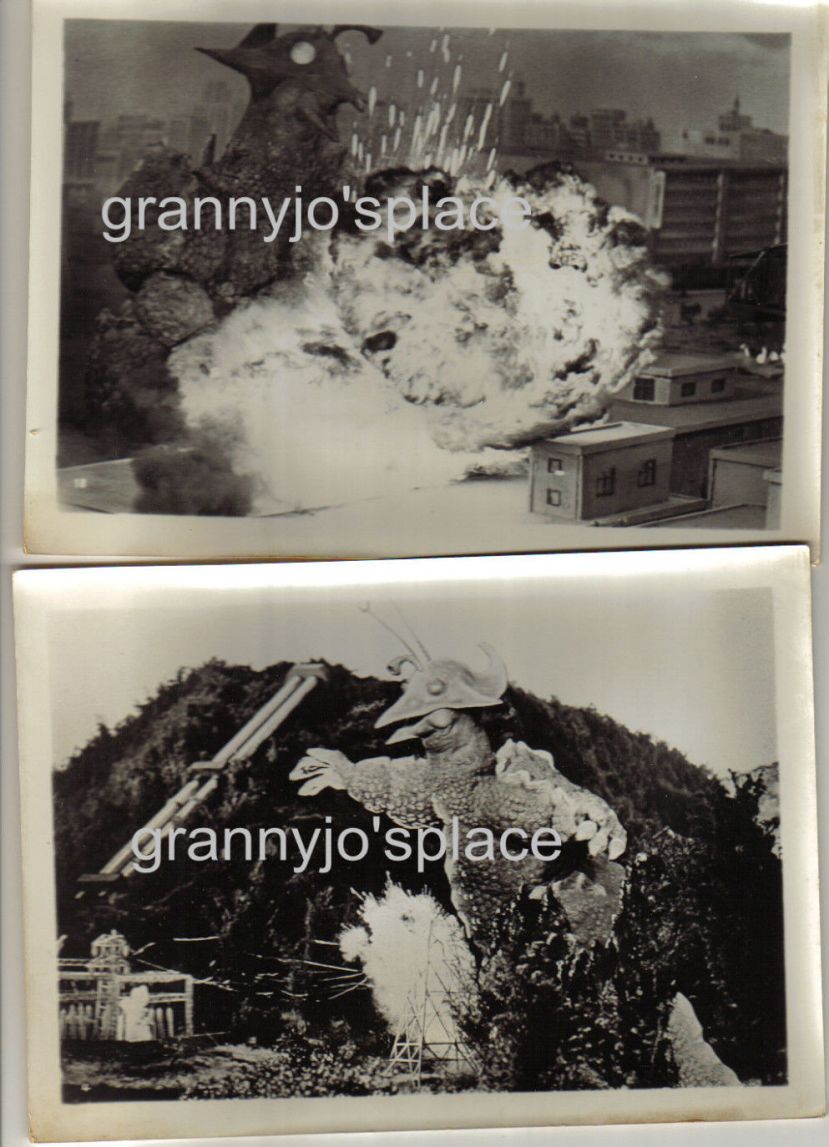 x-from-outer-space-38