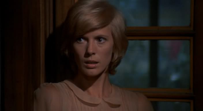 the-perfume-of-the-lady-in-black-13