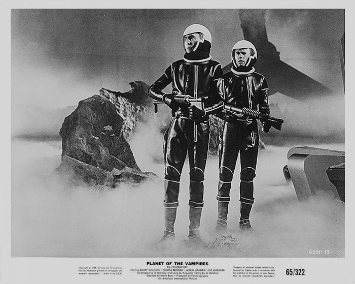 planet-of-the-vampires-28