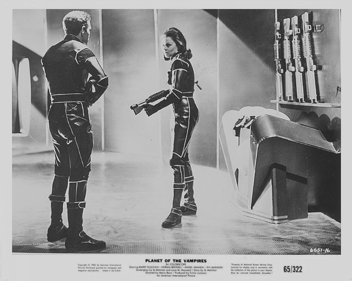 planet-of-the-vampires-31