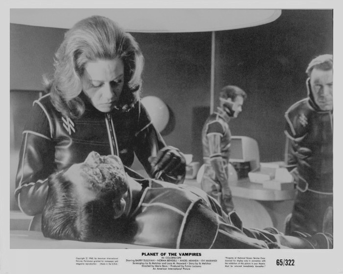 planet-of-the-vampires-43