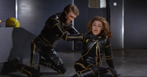 planet-of-the-vampires-92