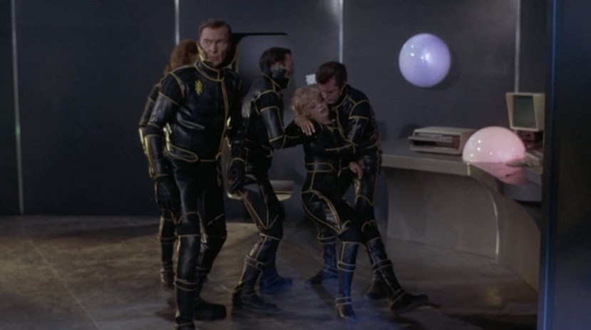 planet-of-the-vampires-93